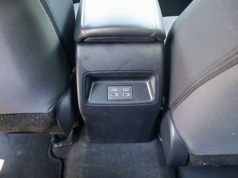 Used 2023 Toyota Corolla SE FWD image 20