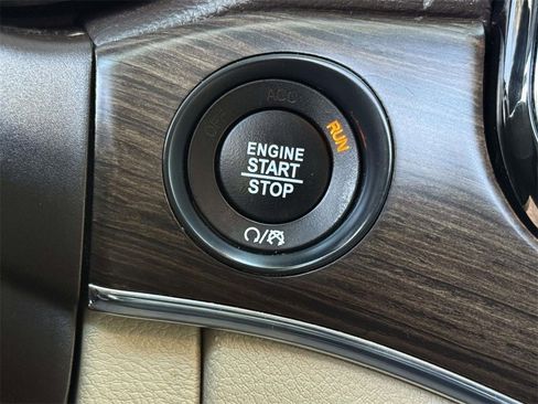 Used 2021 Jeep Grand Cherokee Summit image 10