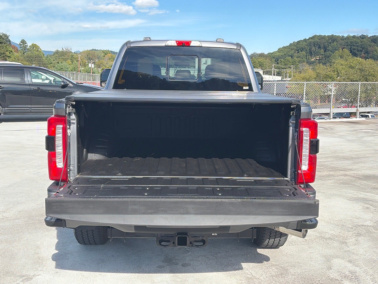 Certified 2024 Ford F250 Lariat w/ Sport Appearance Package AWD/4WD image 4