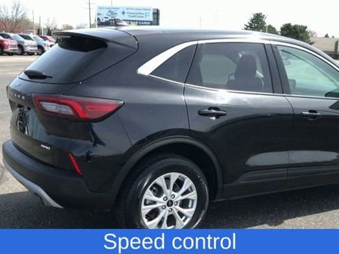 Used 2024 Ford Escape Active image 9