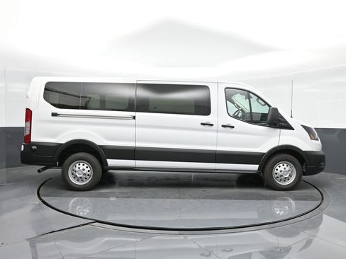 New 2024 Ford Transit 250 Low Roof RWD image 16