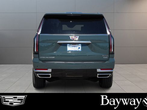 New 2026 Cadillac Escalade ESV Luxury w/ Touring Package image 6