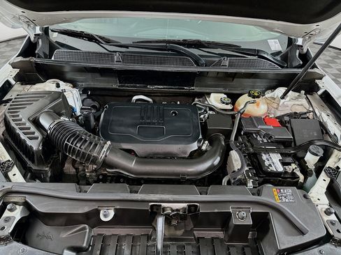 Used 2023 GMC Acadia SLT image 36