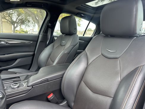 Used 2023 Cadillac CT5 Sport image 6