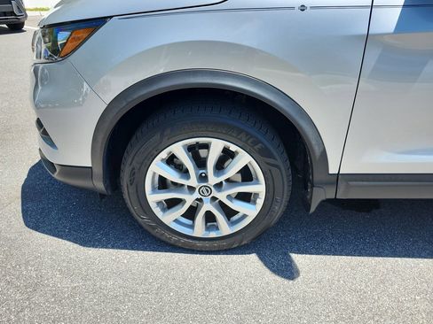 Used 2022 Nissan Rogue Sport SV w/ Technology Package image 20