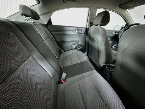 Used 2019 Hyundai Accent SE FWD image 24
