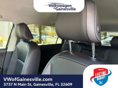 Used 2021 Volkswagen Tiguan SE FWD image 22