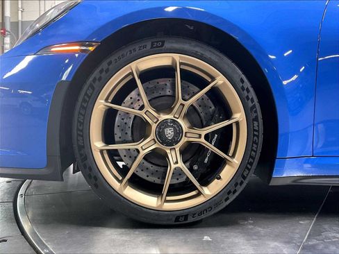 Used 2022 Porsche 911 GT3 RWD image 12