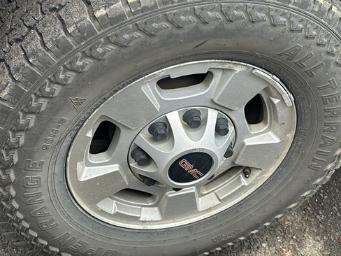 Used 2014 GMC Sierra 2500 SLE w/ SLE Preferred Package image 7