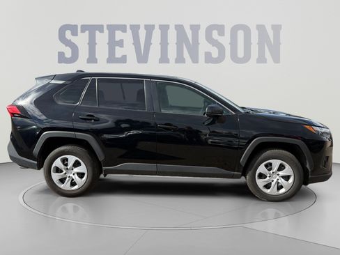 Used 2025 Toyota RAV4 LE AWD/4WD image 6