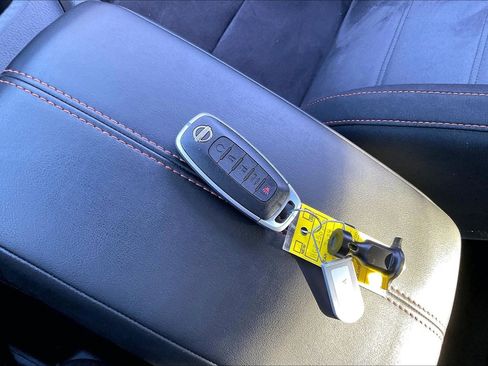 Used 2024 Nissan Sentra SR image 35