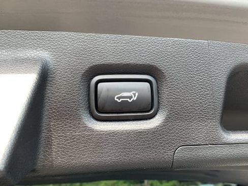 Used 2022 Hyundai Santa Fe SEL w/ Convenience Package AWD/4WD image 25
