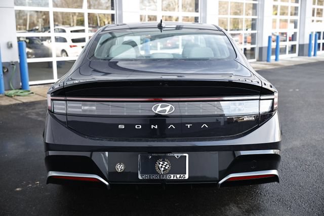 New 2026 Hyundai Sonata SEL FWD image 3