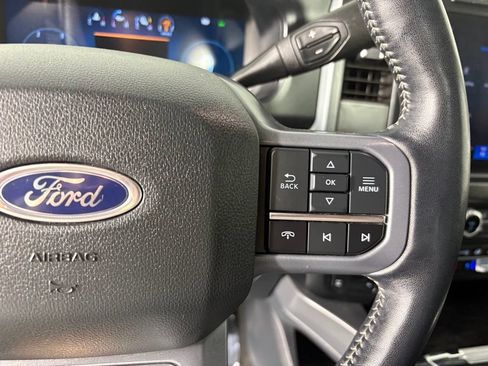 Used 2024 Ford F350 Lariat w/ Black Appearance Package AWD/4WD image 30