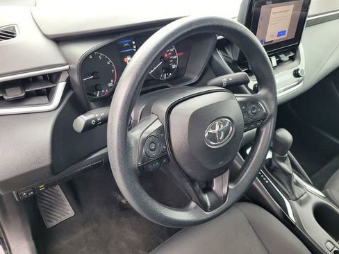 Used 2023 Toyota Corolla LE image 26