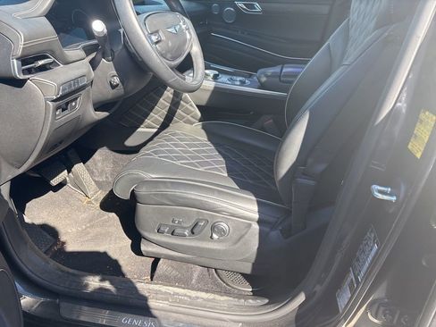 Used 2024 Genesis GV80 3.5T w/ Prestige Package image 12