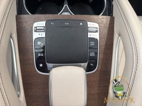 Used 2020 Mercedes-Benz GLE 350 image 30