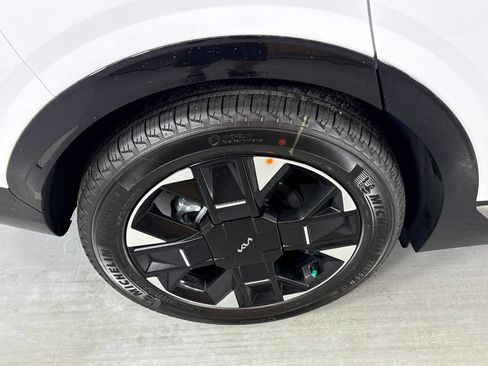 New 2026 Kia Sportage SX FWD image 10