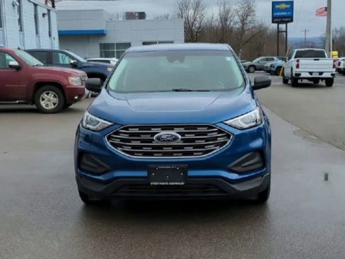 Used 2020 Ford Edge SE image 3