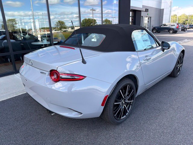 New 2026 MAZDA MX-5 Miata Grand Touring RWD image 3
