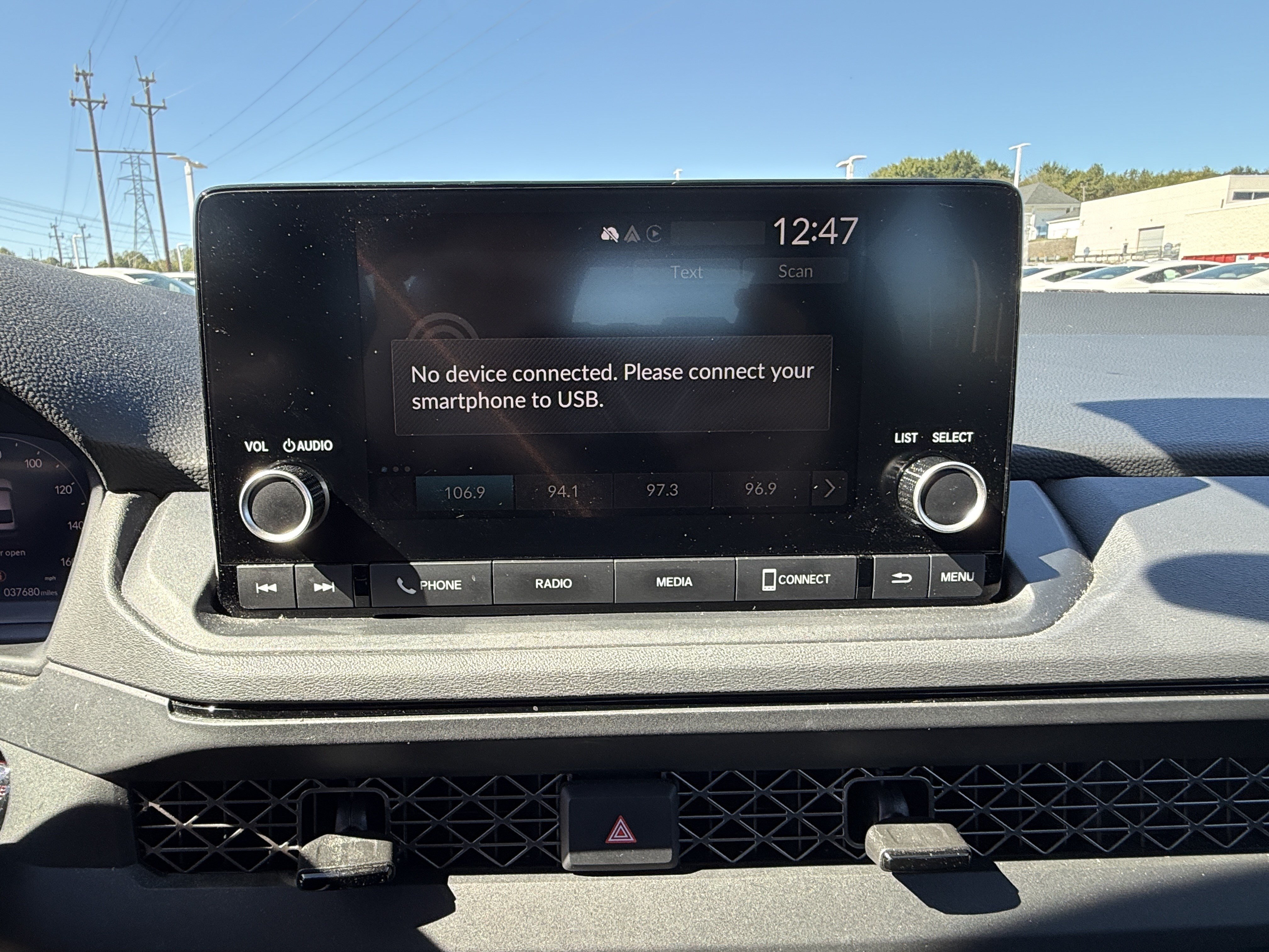 Used 2025 Honda Accord LX image 24