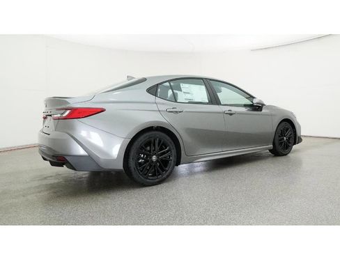 New 2026 Toyota Camry SE image 25