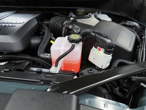 Used 2025 Chevrolet Silverado 1500 LT Trail Boss w/ Convenience Package II image 26