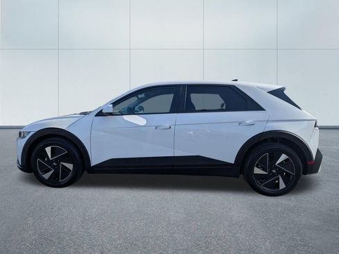 Certified 2026 Hyundai Ioniq 5 SEL RWD image 3