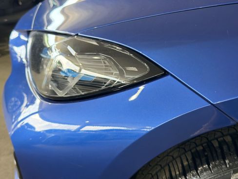 Used 2023 BMW i4 eDrive40 w/ M Sport Package image 9