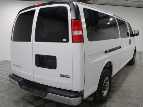 Used 2025 GMC Savana 3500 LT w/ LT Preferred Equipment Group RWD image 23