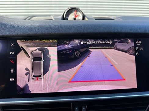 Used 2023 Porsche Cayenne image 32