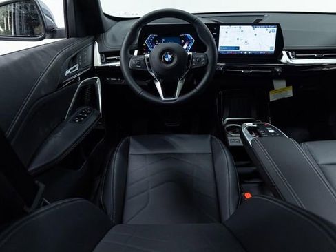 New 2026 BMW X1 xDrive28i w/ Technology Package image 4
