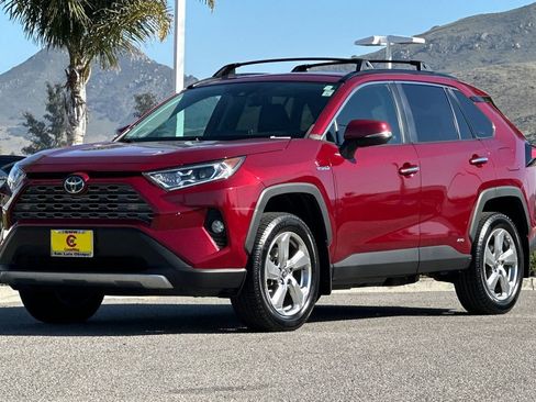 Used 2019 Toyota RAV4 Limited AWD/4WD image 7