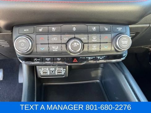Used 2024 Dodge Durango GT AWD/4WD image 25