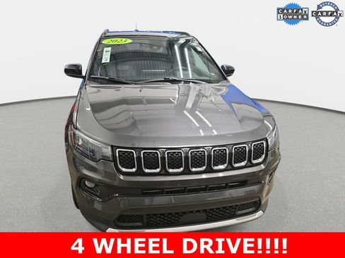 Used 2023 Jeep Compass Limited AWD/4WD image 2