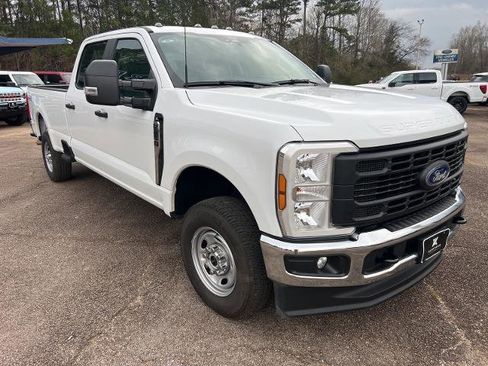Certified 2024 Ford F250 XL w/ FX4 Off-Road Package image 4