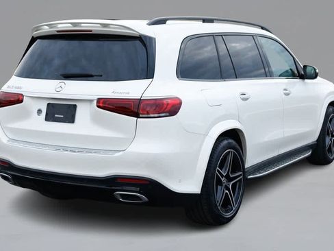 Used 2023 Mercedes-Benz GLS 450 4MATIC image 5