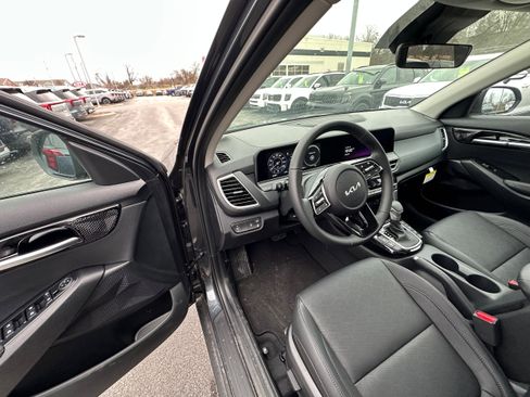 New 2026 Kia Seltos EX w/ EX Sunroof Package image 25