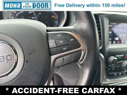 Used 2019 Jeep Grand Cherokee Laredo image 17