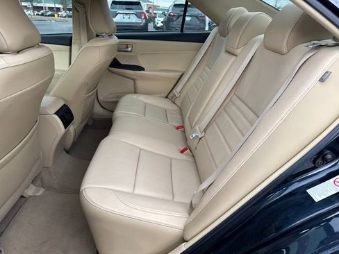 Used 2015 Toyota Camry XLE image 23