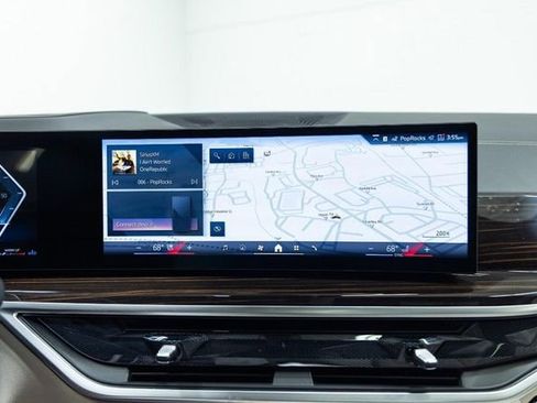 New 2026 BMW X5 xDrive40i w/ Climate Comfort Package image 19