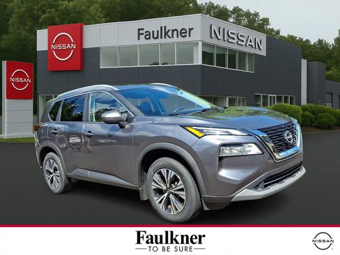 Certified 2023 Nissan Rogue SV w/ SV Premium B Package AWD/4WD image 1