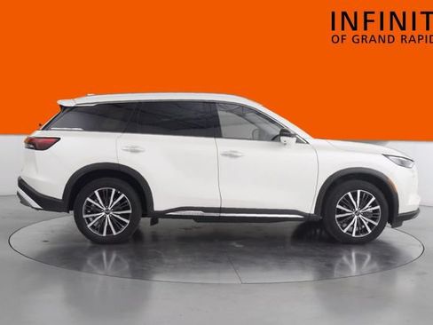 Used 2022 INFINITI QX60 Sensory w/ Vision Package AWD/4WD image 7