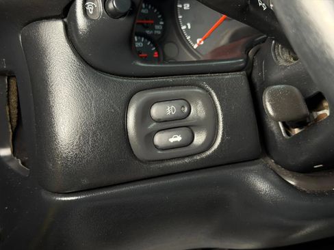 Used 2001 Chevrolet Corvette Convertible w/ Preferred Equipment Group2 image 24