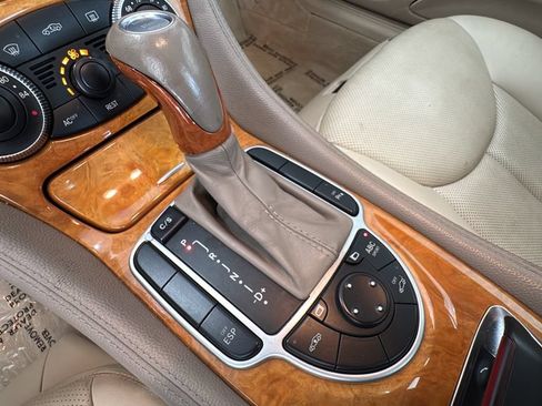 Used 2004 Mercedes-Benz SL 500 image 29