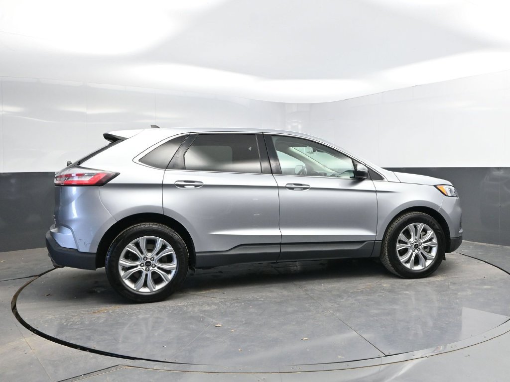 Used 2024 Ford Edge Titanium AWD/4WD image 8