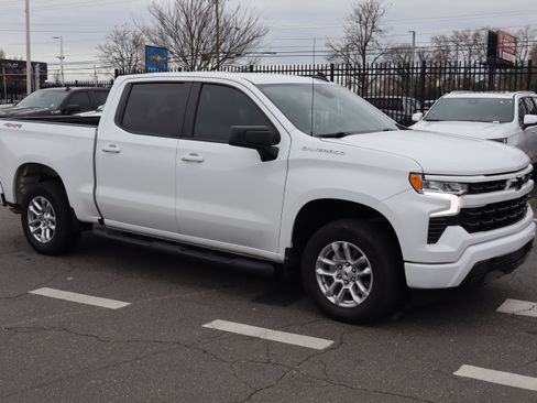 Certified 2023 Chevrolet Silverado 1500 RST image 2