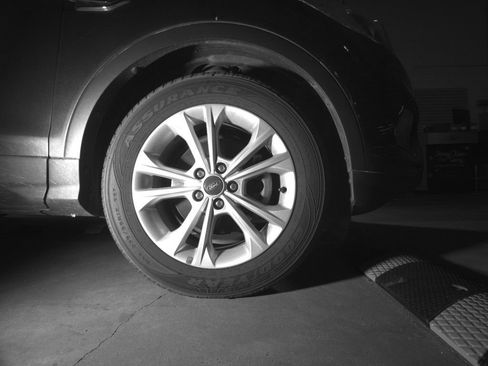 Used 2018 Ford Escape SE FWD image 6