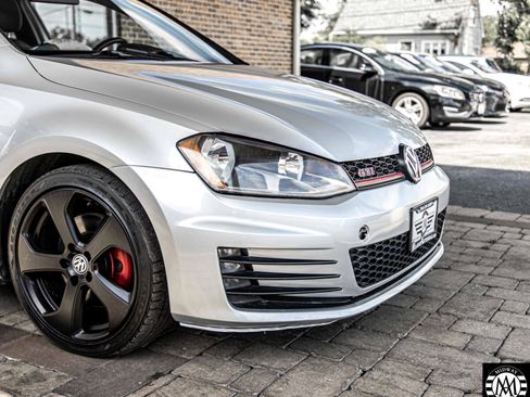 Used 2015 Volkswagen GTI S image 4