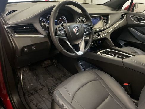 Used 2024 Buick Enclave Essence w/ Technology Package AWD/4WD image 4